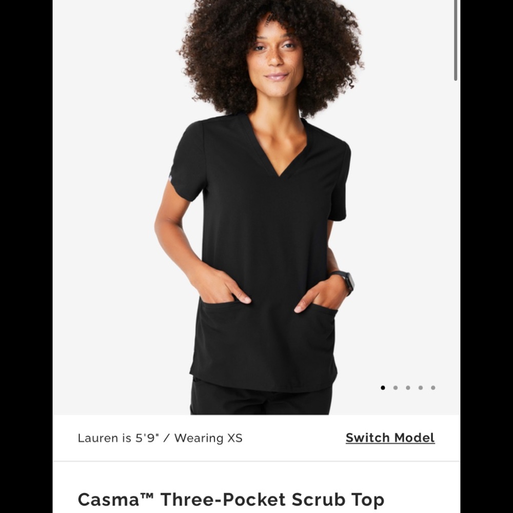 5 black Figs Scrubs